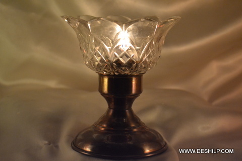Antique Imitation Hurricane Shape Glass T Light Candle Holder