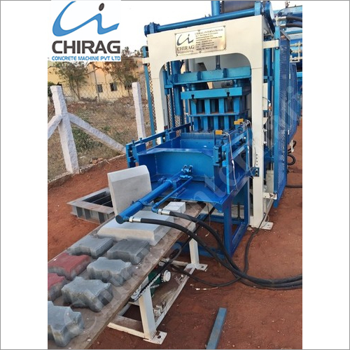 Chirag High Quality Block Machine Capacity: 1000-1500 Kg/Hr