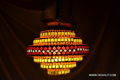 Red And Yellow Traditional Mosaic Handmade Glass Wall Hanging - Shape: Round