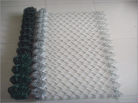 Chain Link Fencing Wire - Steel | Hook-Diamond Pattern, High Strength, Corrosion Resistant, Weather Proof, Smooth Finish