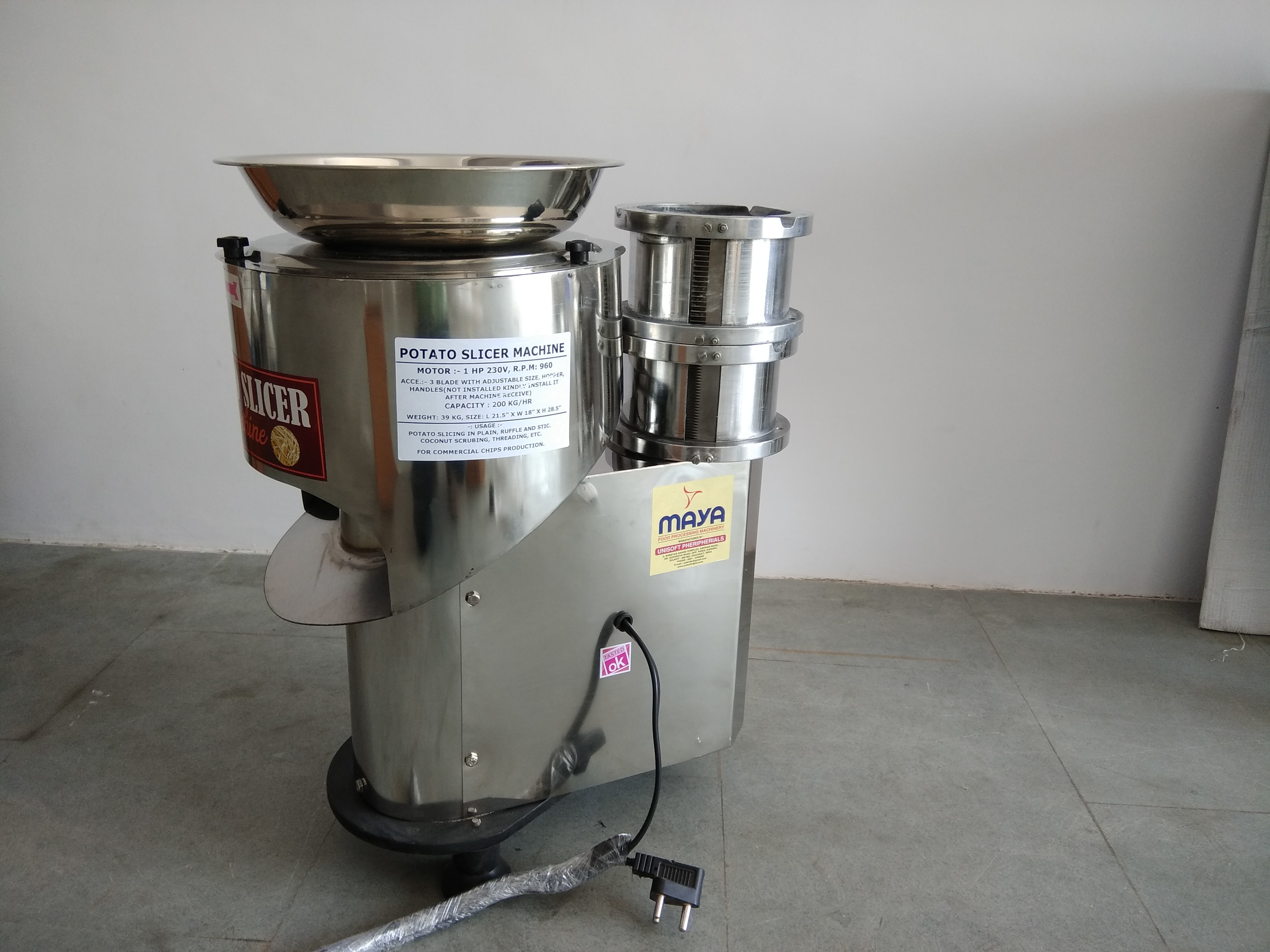 Potato Slicer Capacity: 200 Kg/hr