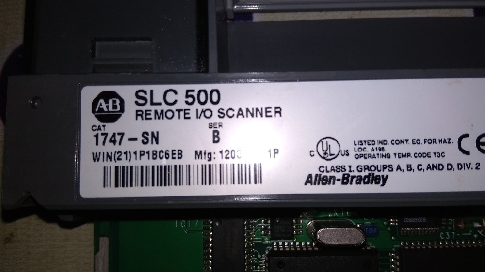 Allen Bradley Input Output Module 1747-sn B