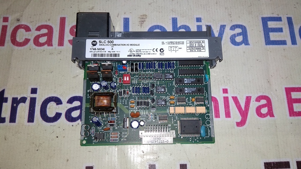 Allen Bradley Input Output Module 1746-nio4i A
