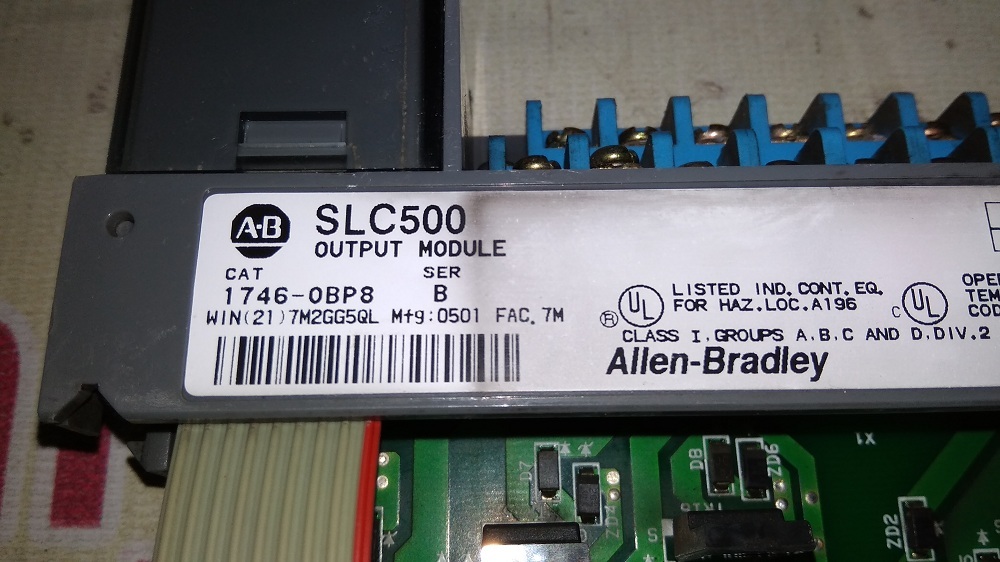 Allen Bradley Output Module 1746-obp8 B