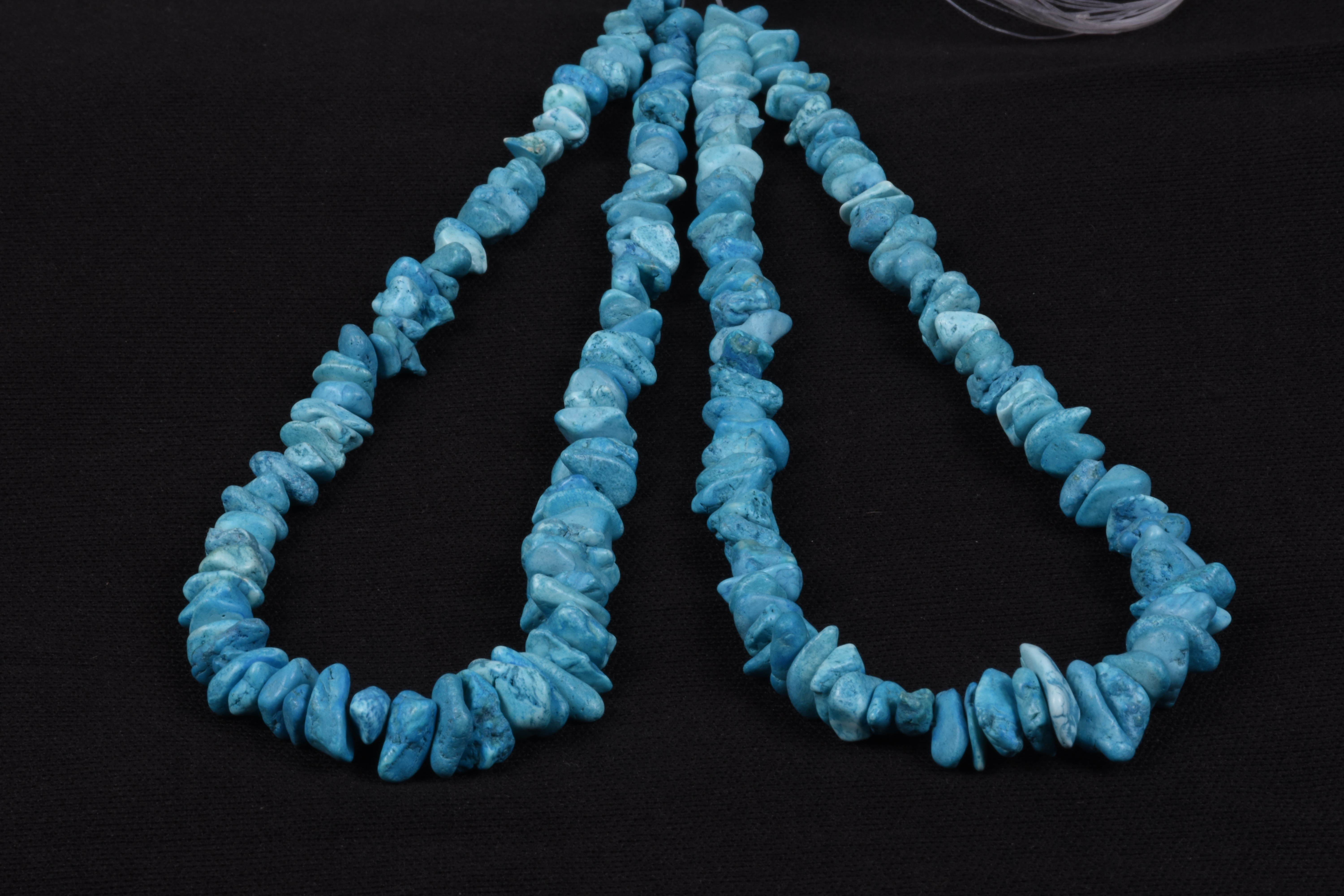 Turquoise Uncut Chips Beads