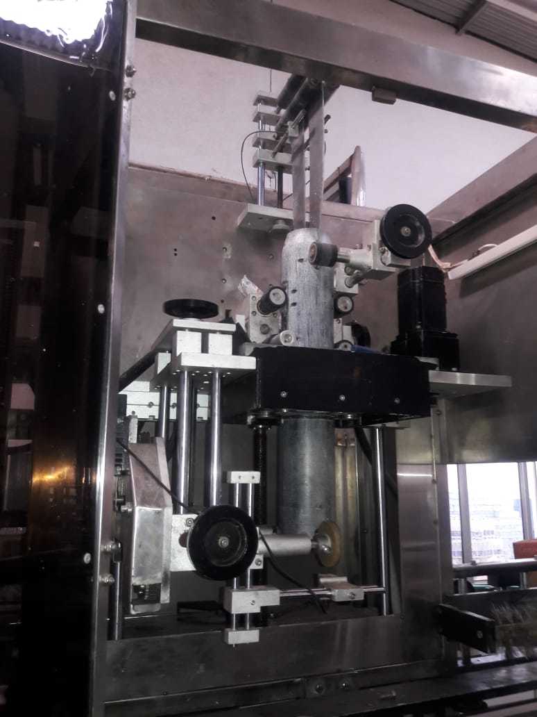 Sleeve Applicator Machine - Dimension (L*w*h): N/a