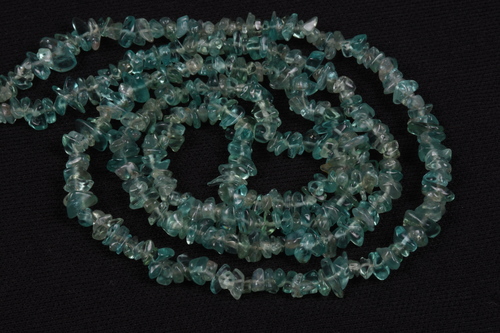 एपेटाइट अनकट चिप्स रॉ बीड्स