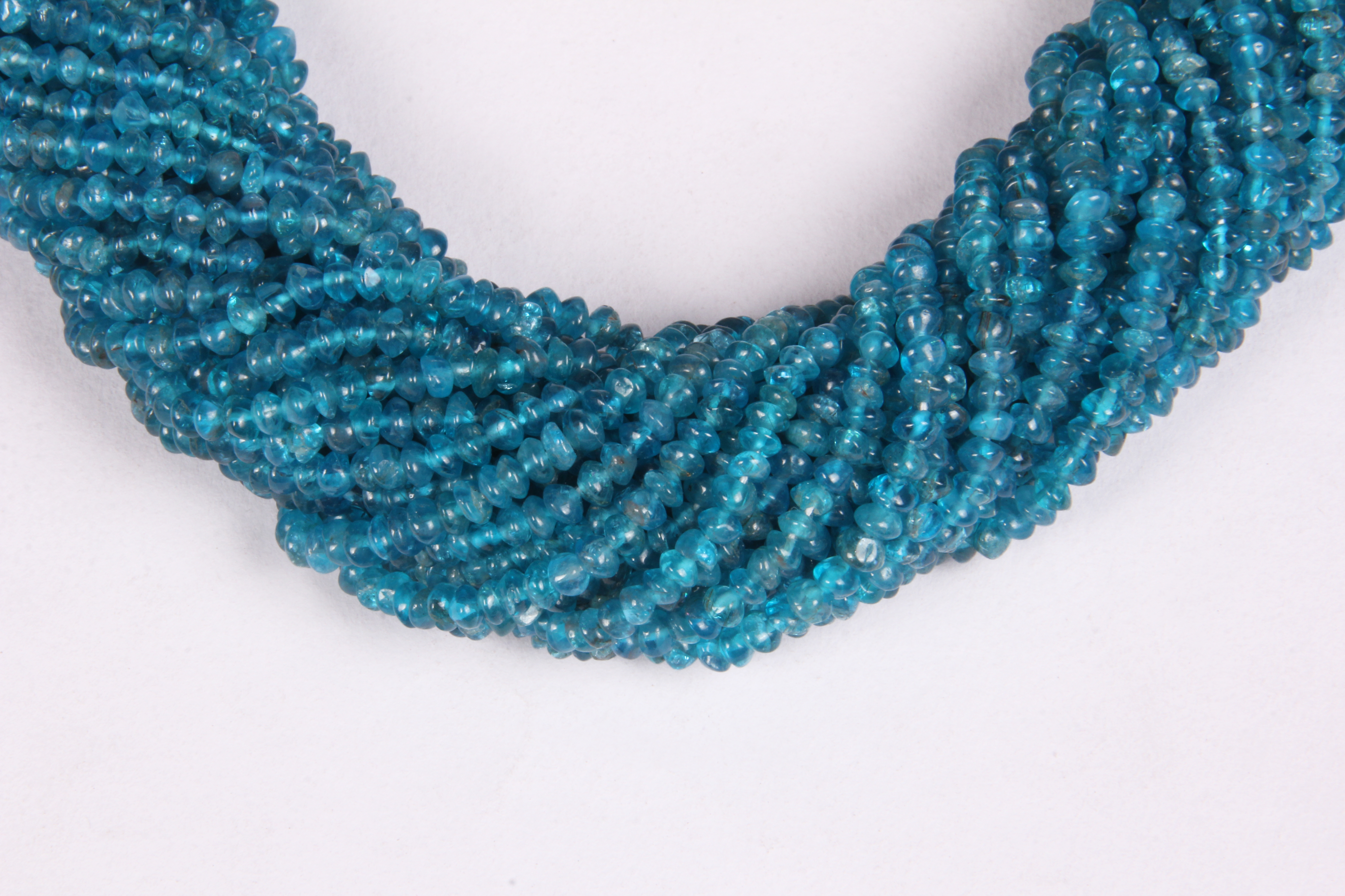 Apatite Beads