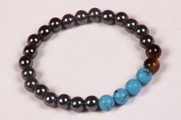 मल्टी बीड्स ब्रेसलेट