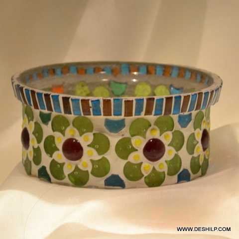 Glass Splendid Mosaic Design T Light Candle