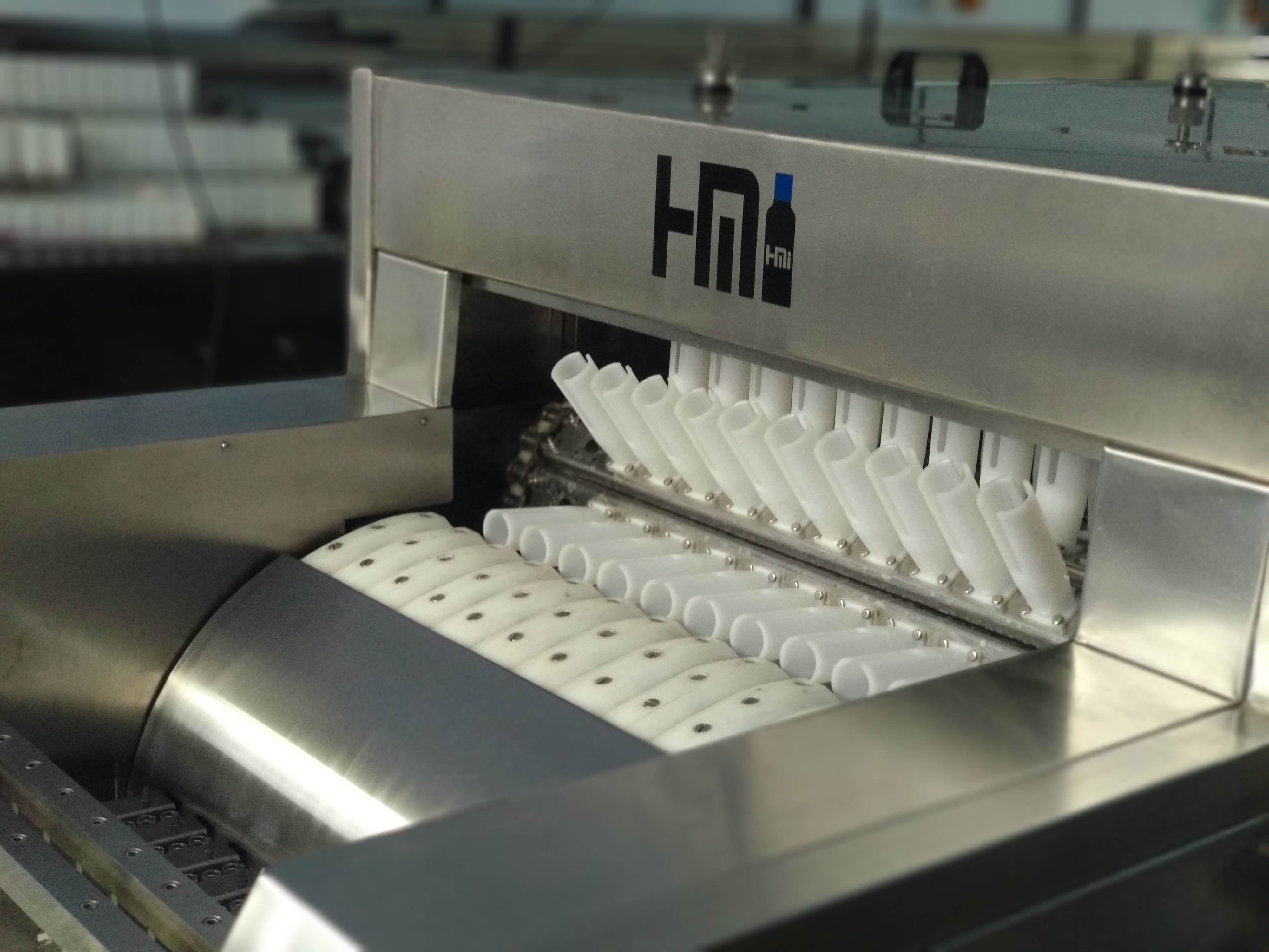 Automatic Linear Bottle Washing Machine Capacity: 100 To 250 T/hr