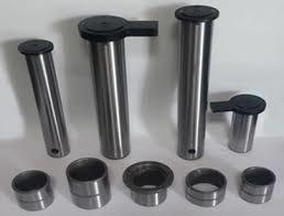 Excavator Bucket Pins Capacity: 2000 Kg/Day