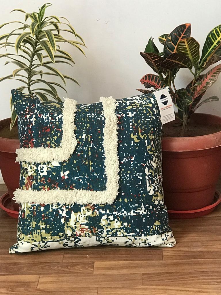 Cushion Cover Dimensions: 16 Inch (In)