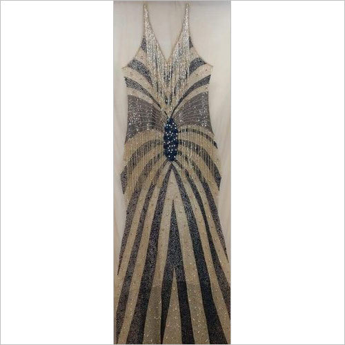 पार्टी ड्रेस