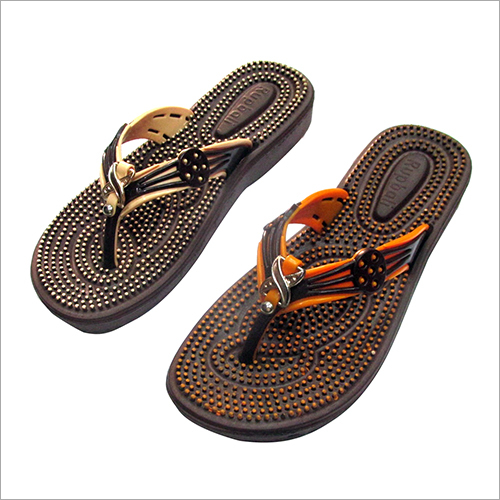 महिलाओं की एक्यूप्रेशर चप्पल