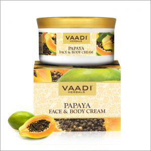 पपीता फेस एंड बॉडी क्रीम