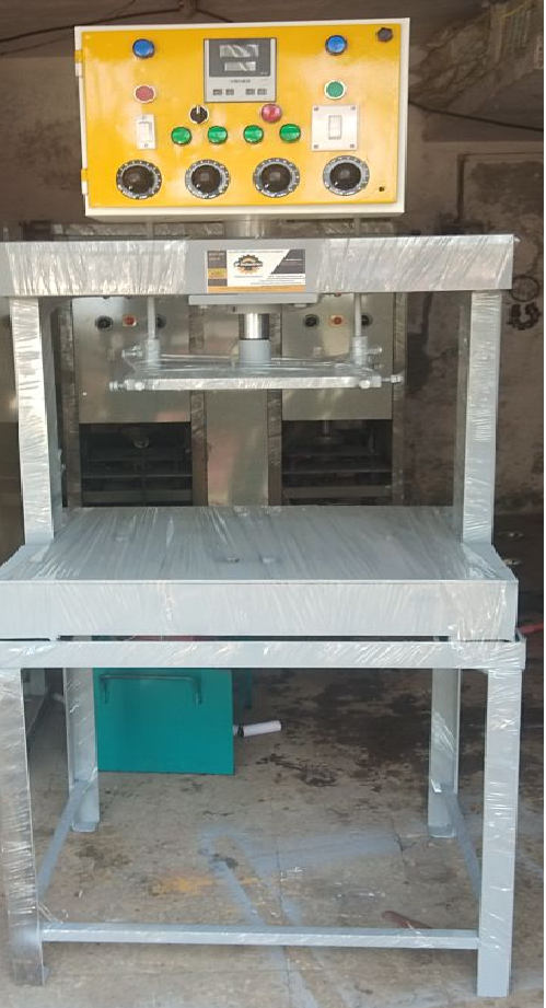 Black & Yellow H Type Hydraulic Cutting Machine