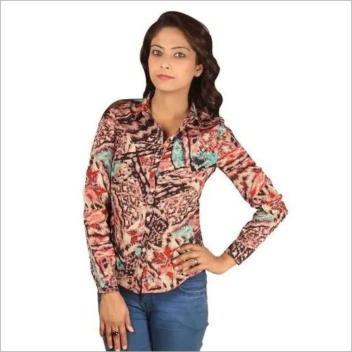 डिजाइनर शॉर्ट टॉप