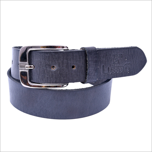 काले पुरुषों के चमड़े के बेल्ट में उपलब्ध