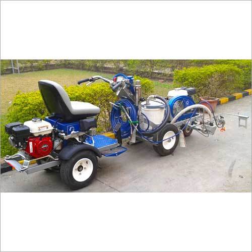 कर्ब पेंटिंग मशीन