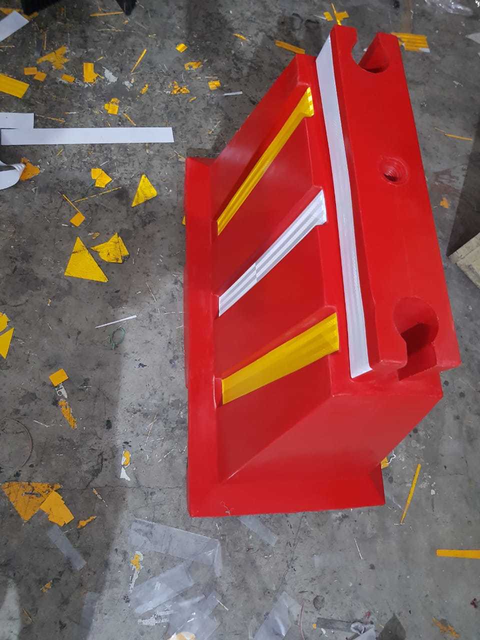 Road Barrier - 1000mm X 500mm X 800mm, Red Color With 25 Liters Water Ballast