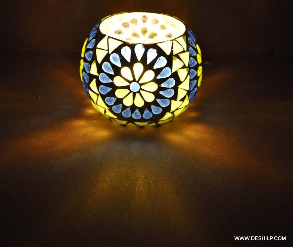 Lamp Small T Light Candle Holder - Material: Glass