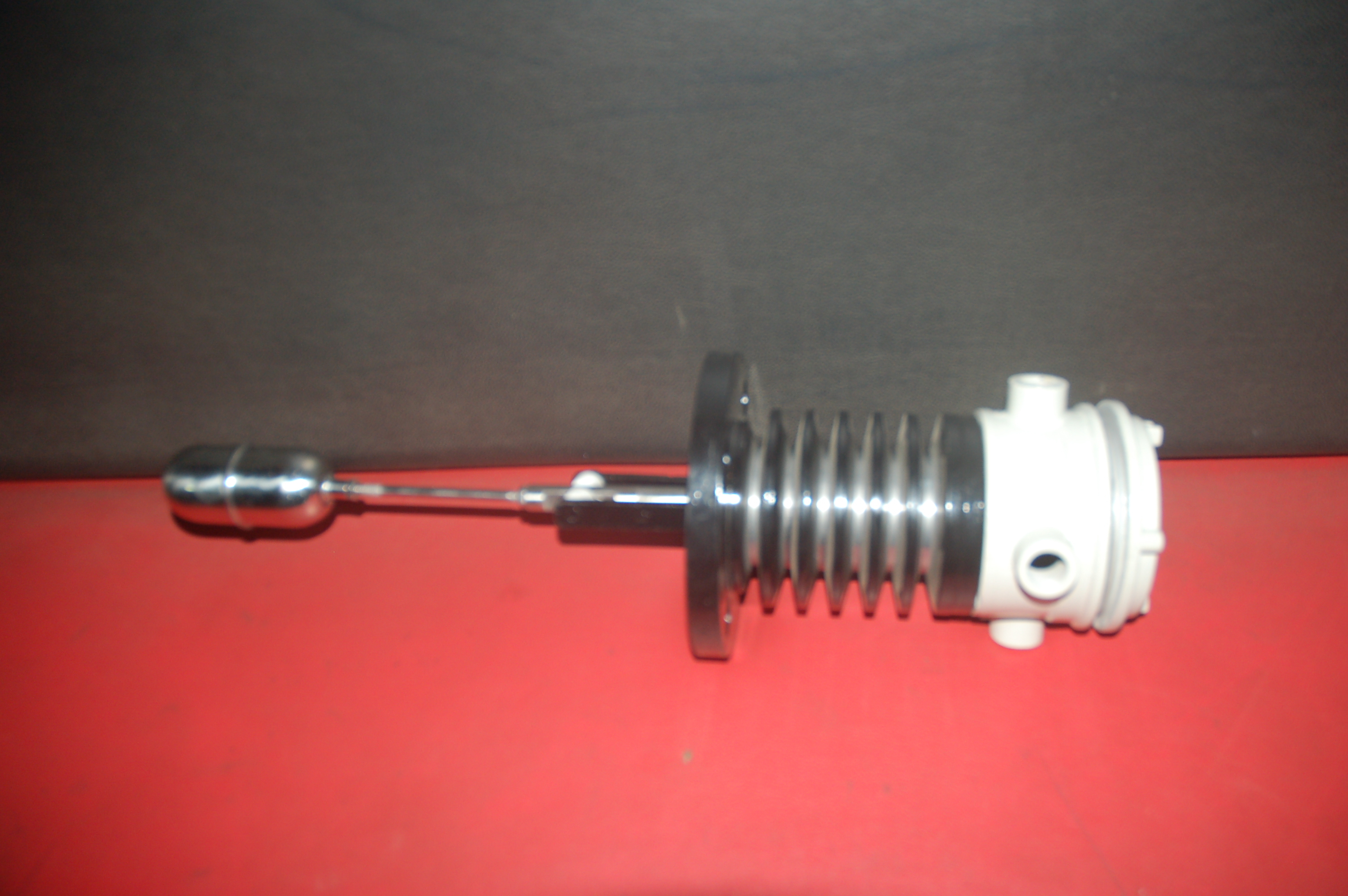 Side Mounted Level Switch - Stainless Steel 316, 1-4 Inch Sizes | Weatherproof Ip65, Reliable Liquid Level Monitoring For Labs And Chemical Industries