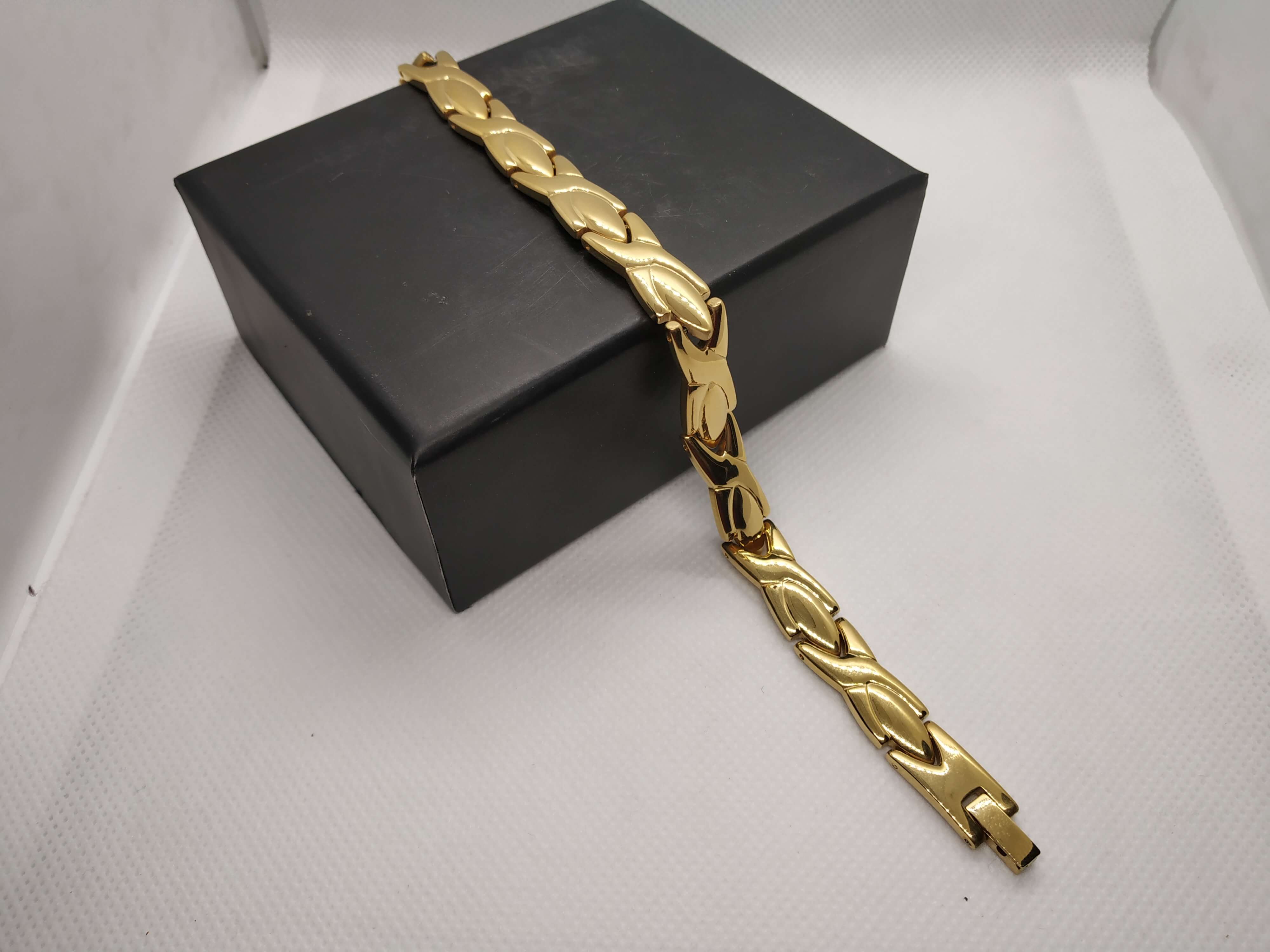 Titenium Megnetic Bracelet