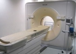 Toshiba Aquilion 16 Ct Scanner - Metal & Plastic Construction, White Finish | Advanced Imaging Technology, Fast Scanning Capability, Enhanced Patient Comfort, Quantum Denoising Software, Low Dose Contrast Monitoring, Real-time Roi Tracking