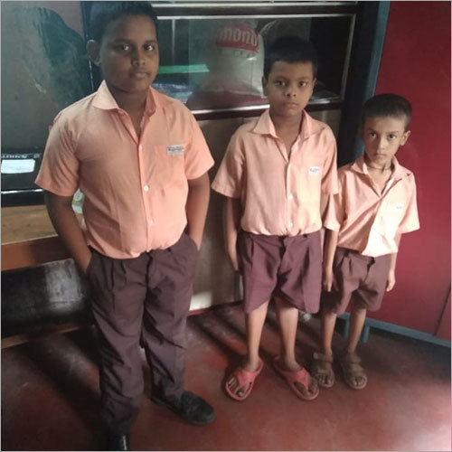 बॉयज़ प्लेन स्कूल यूनिफ़ॉर्म जेंडर: यूनिसेक्स