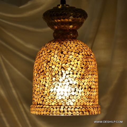 गोल्डन एंटीक मोज़ेक ग्लास वॉल हैंगिंग