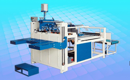 Customized Semi Automatic Carton Folding Gluing Machine 3000Mm For Carton Box