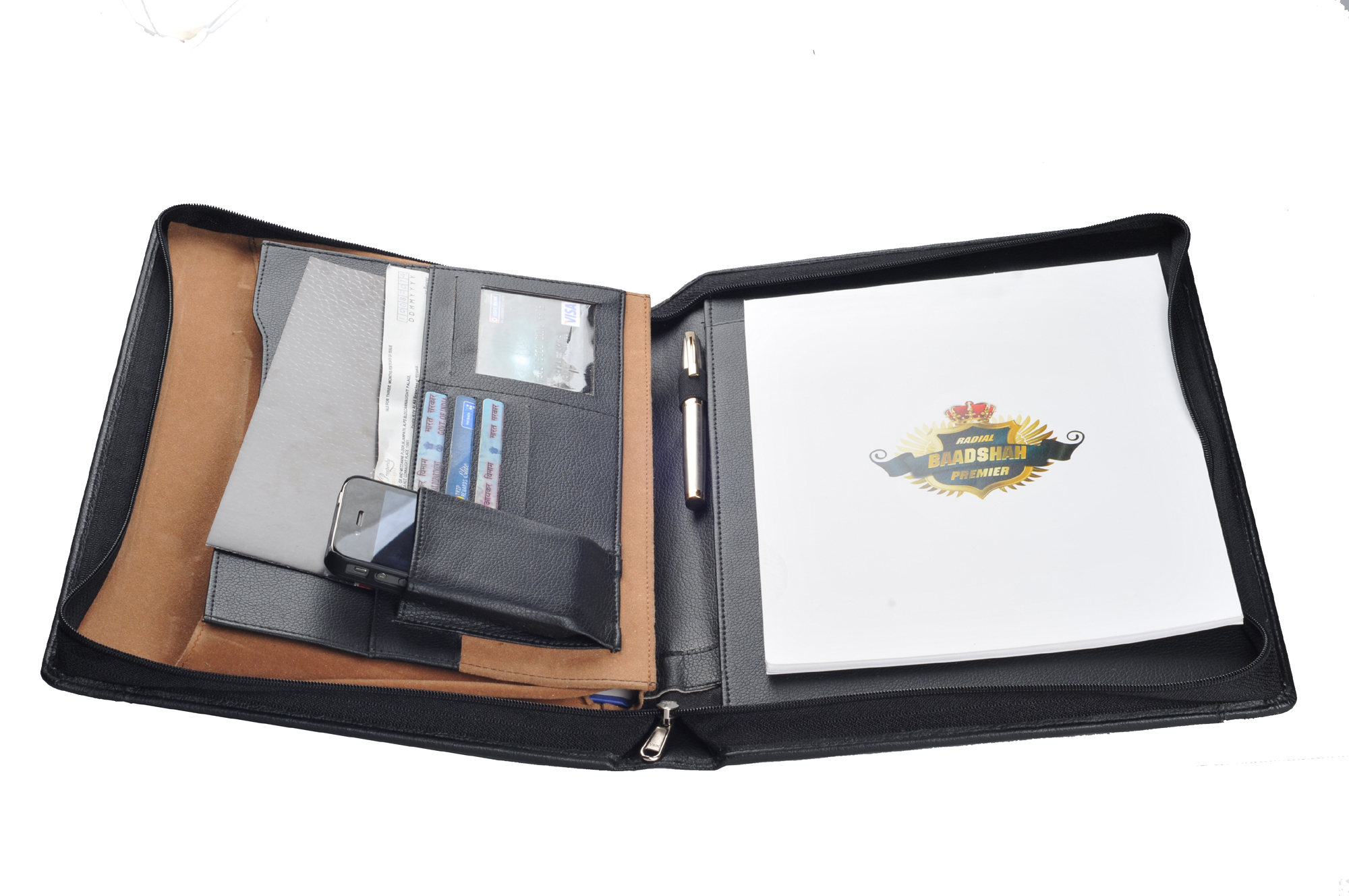 A-4 Folder With Zip - Handle (X541) - Cover Material: Leather