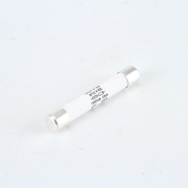 Slfc Solar Photovoltaic 1500v 15amp Fuse And 32a Fuse Holder Combo - 10x65mm Size, Pure Silver Fuse Link With Pet Case | Finger Safe, Self-extinguishable, Ul 94-vo Rated