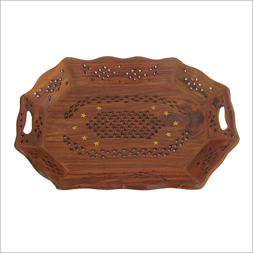 लकड़ी की सर्विंग ट्रे