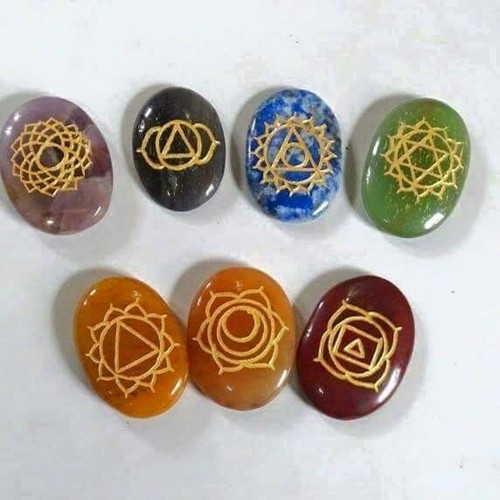 Round Brilliant Cut Rinki 7 Chakra Oval Set