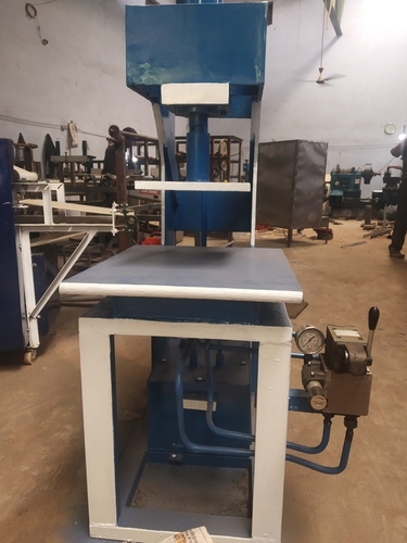 हाइड्रोलिक स्लीपर बनाने की मशीन