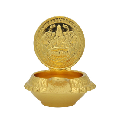 गजलक्ष्मि पीतल का दीया