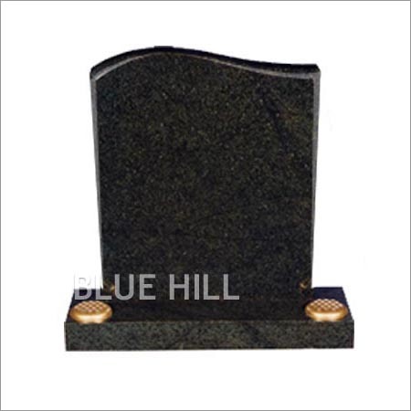Half Ogee Top-Taper Sides And Chamfered Granite Monument Application: Memorial