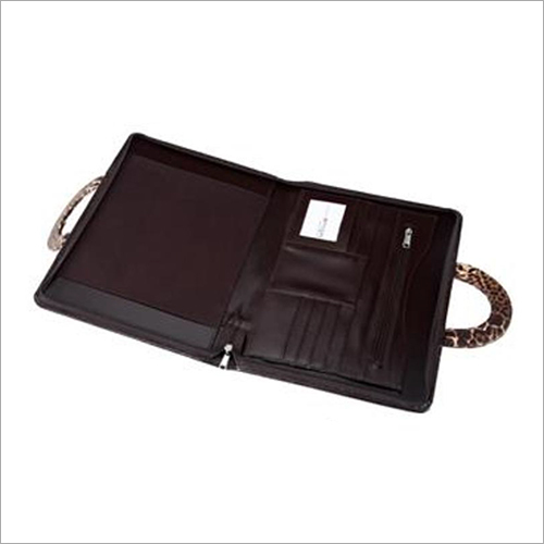 लेदर हैंडल फोल्डर