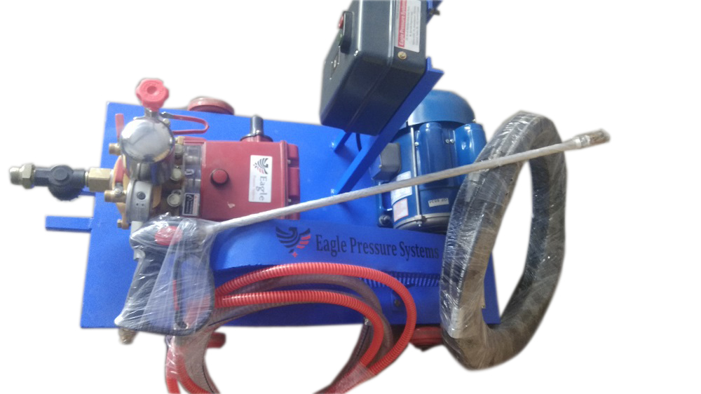 High Pressure Water Jetting Pump - 750 Bar, 70 Lpm Flow Rate, Electric Power Source - Blue, Semi-automatic, Portable Design