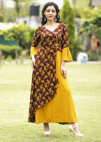 Multi Ladies Designer Rayon Kurti