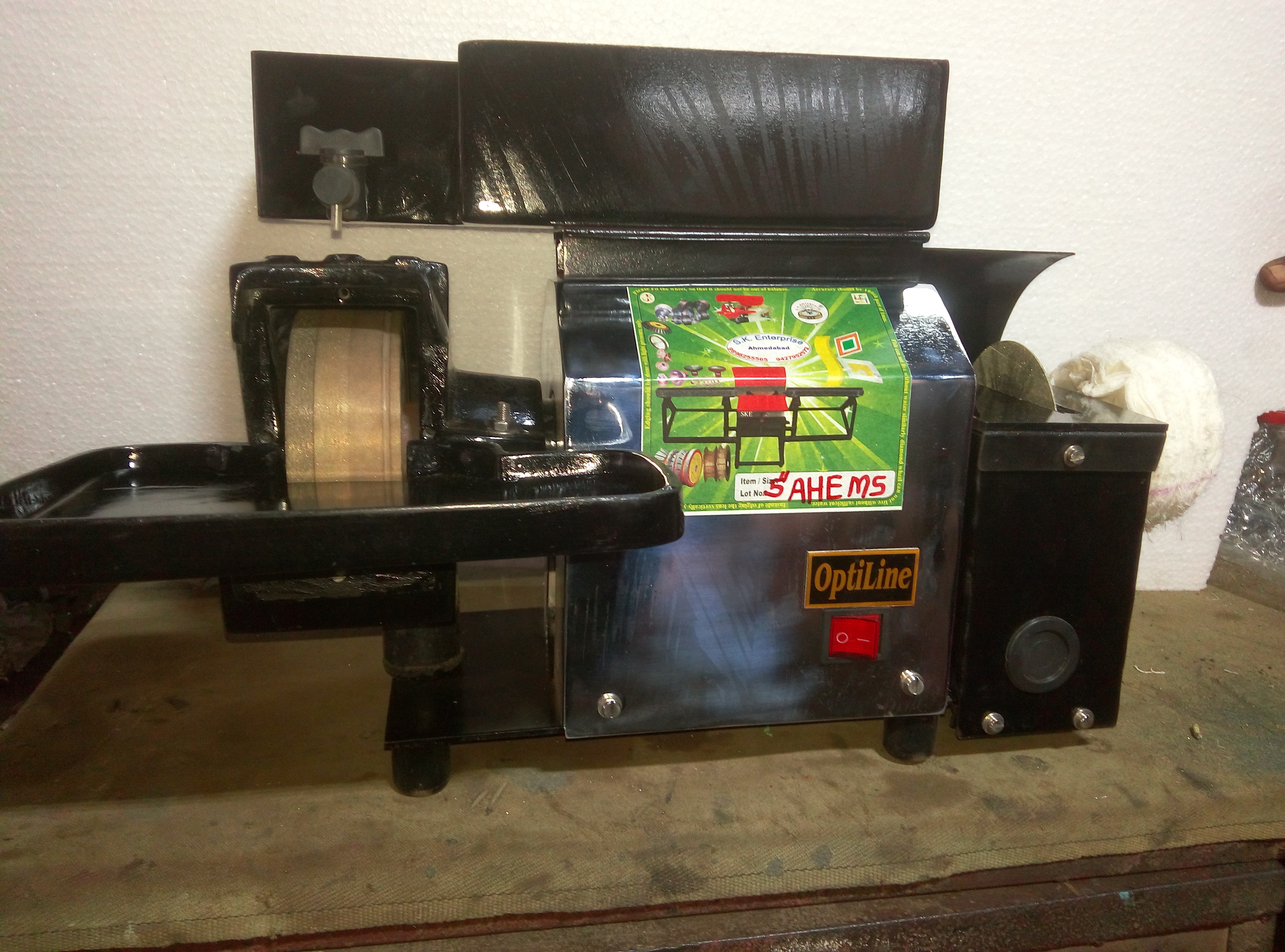 Optical Lens Edge Cutting,grinding And Polishing Machine