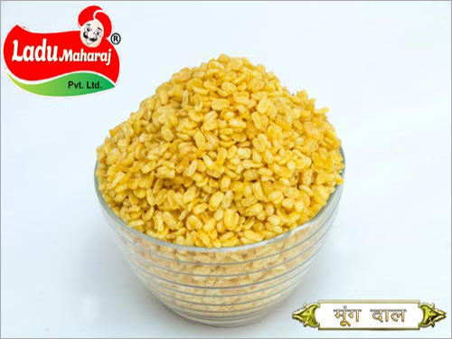 Moong Dal Namkeen Carbohydrate: 14 Grams (G)