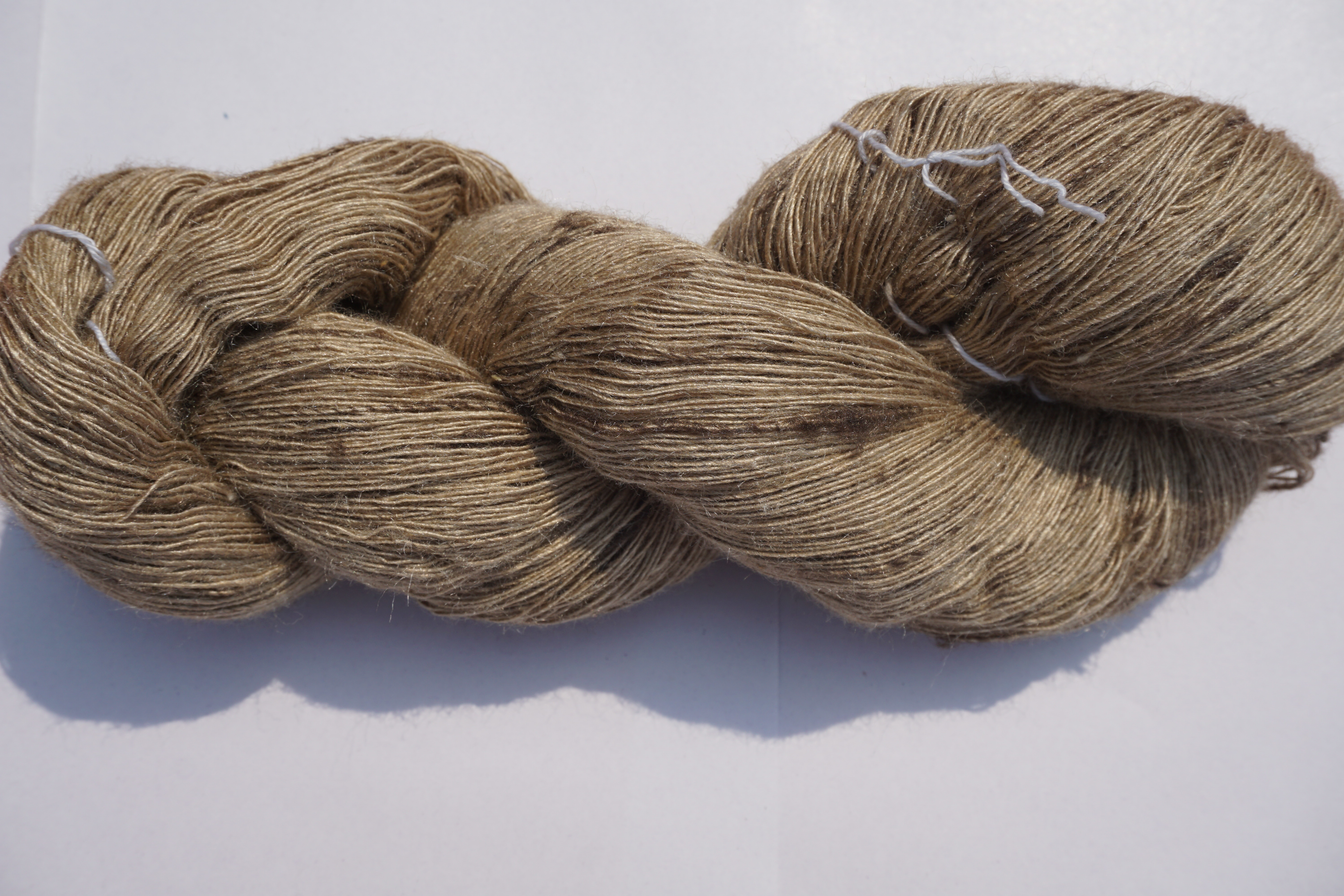 Anti-bacteria 65nm Tussah Silk Yarn
