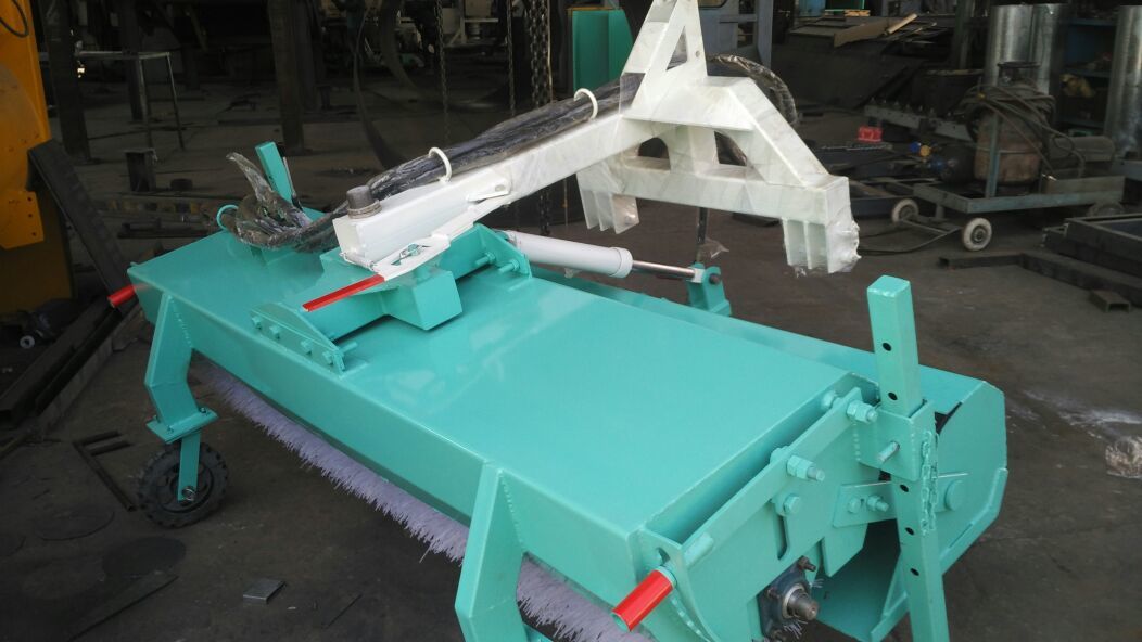 Manual Road Broomer Machine