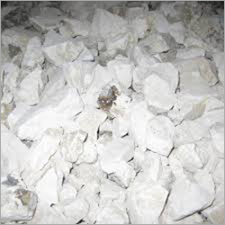 Quick Lime Lumps - Silica And Quartz Material, Size 10mm To 100mm | Odorless, Low Moisture, Precise Ph Value, Impurity-free