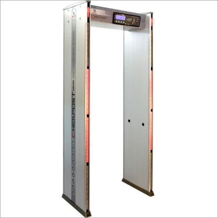 Metal Detector Door Application: Railway Station