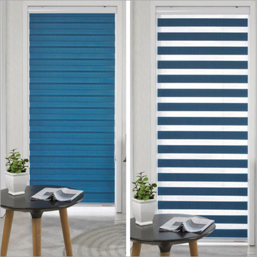 ब्लू मोटराइज्ड ब्लाइंड