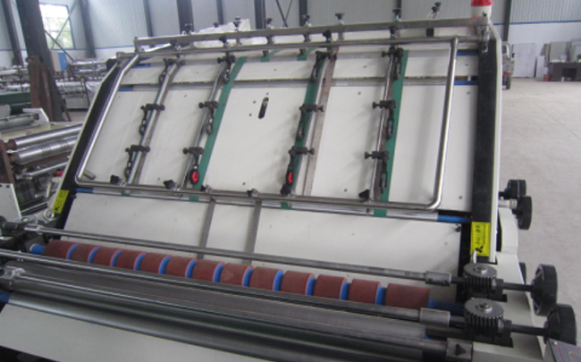 Customized Carton Box Flute Laminator Machine , Semi Automatic Flute Laminator